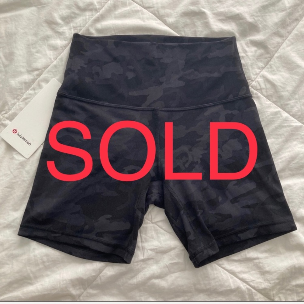 NWT lululemon align shorts 6"